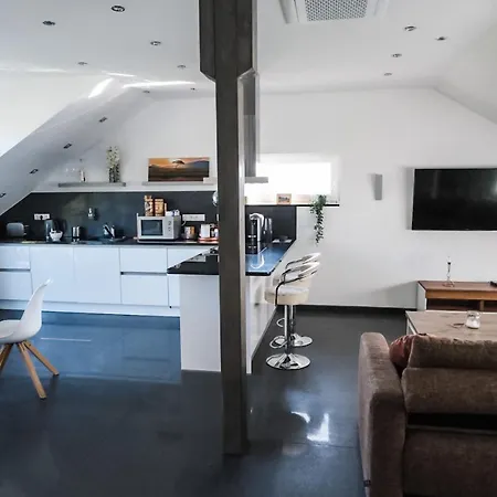 Modern Loft/Apartment Near Bonn Dtag/Dhl/Un Königswinter Esterno foto
